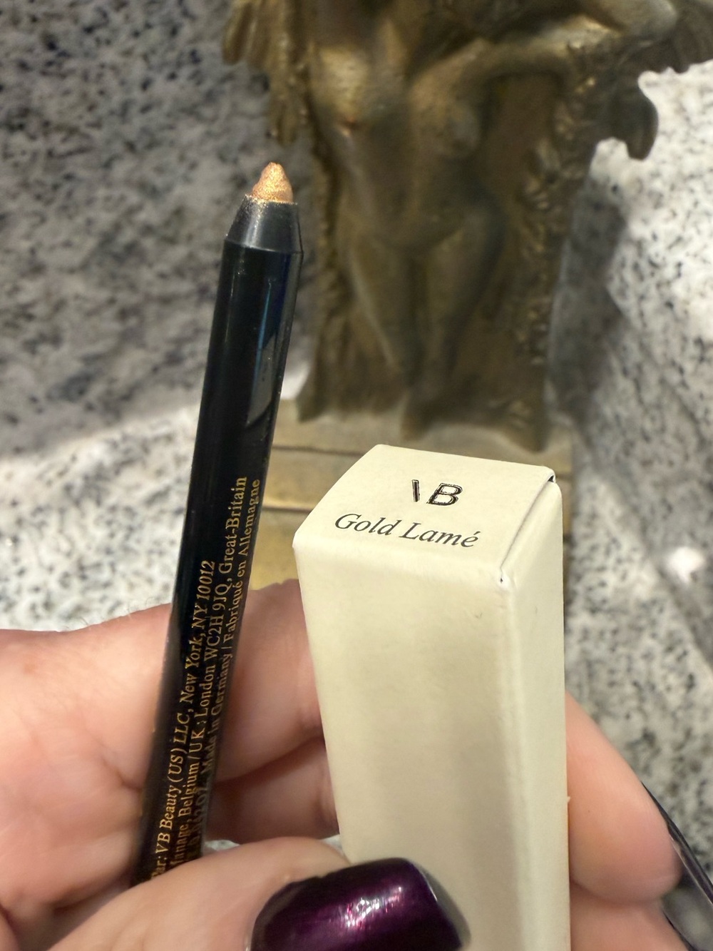 Victoria Beckham Eyeliner Pencil in Gold Lame